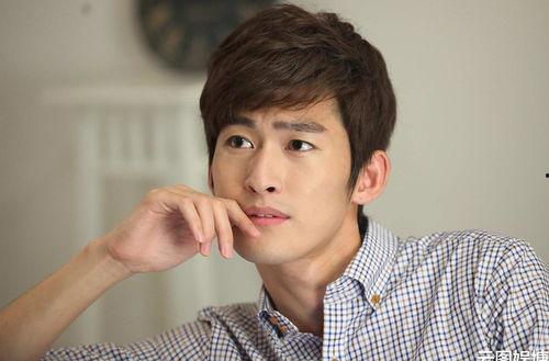 吴磊爆料张翰现状图片视频,生活点滴尽显低调魅力 第1张 吴磊爆料张翰现状图片视频,生活点滴尽显低调魅力 第1张